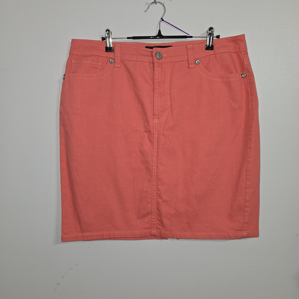 P#68 Nine West Jeans Size 14 Women Coral Denim Skirt